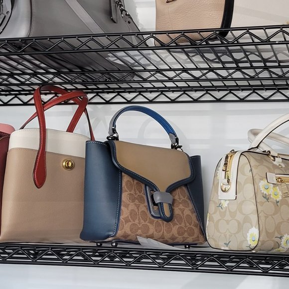(SOLD) $399 *NEW* COACH Courier Carryall 23 In Colorblock - Picture 13 of 15